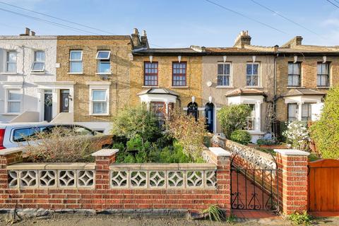 3 bedroom terraced house for sale, Gurney Road, London, E15