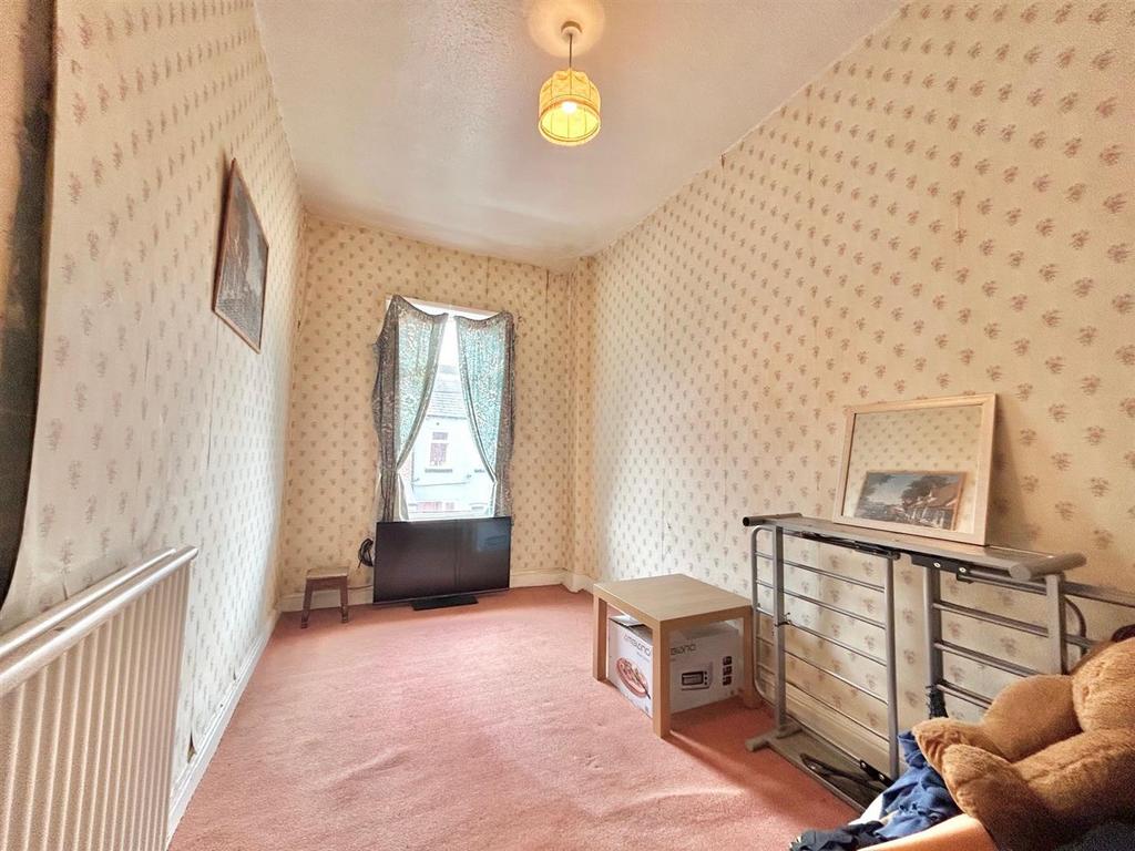 Bedroom 2.jpg