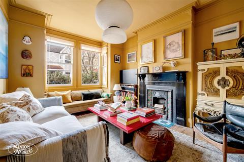 4 bedroom end of terrace house for sale, Jersey Road, Northfields