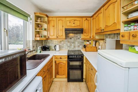 2 bedroom end of terrace house for sale, Chapel Street, Ponciau, Wrexham, LL14