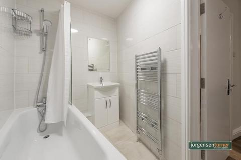 2 bedroom flat to rent, Uxbridge Road, Shepherds Bush, W12