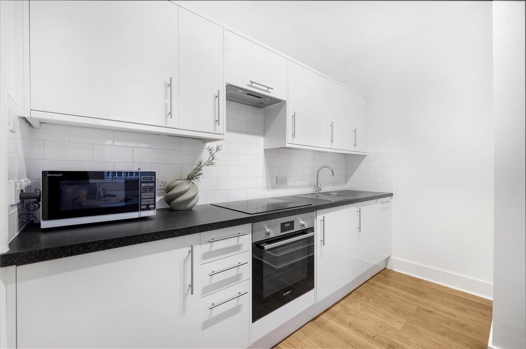 Flat 4, 30 Pembridge Square - b P2b Jq12 Kg5f Yk Hl90 Ob