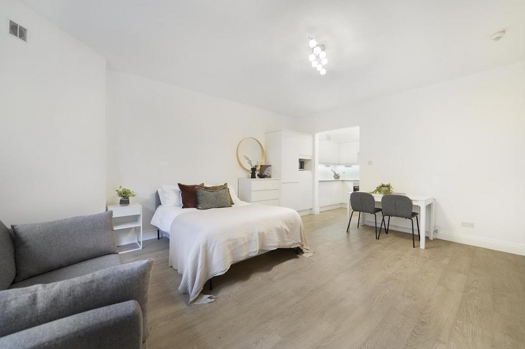 Flat 3, 30 Pembridge Square - MVHfh DZC1 Qo LQj6nc6q L