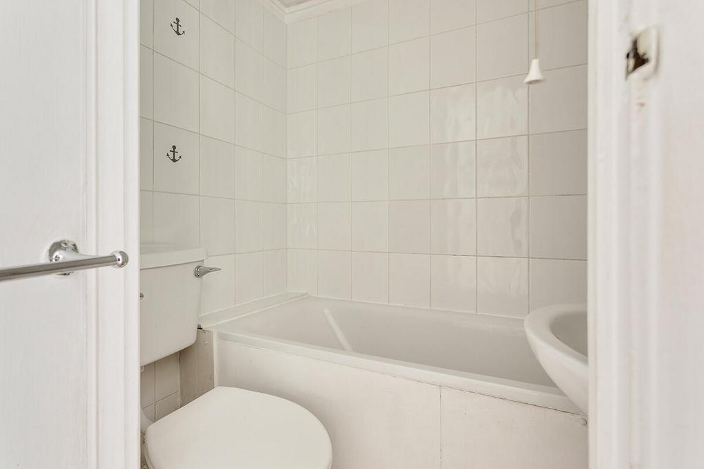 PSQ - Studio 26, 24 Pembridge Square, W2 4 DR-12.jp