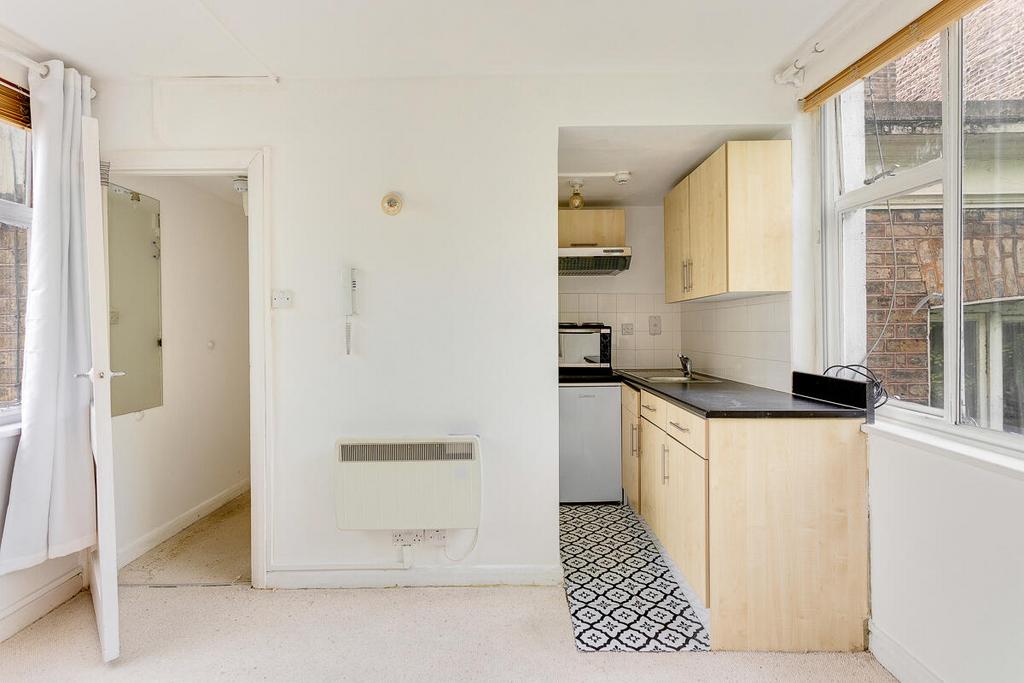 PSQ - Studio 26, 24 Pembridge Square, W2 4 DR-6.jpg