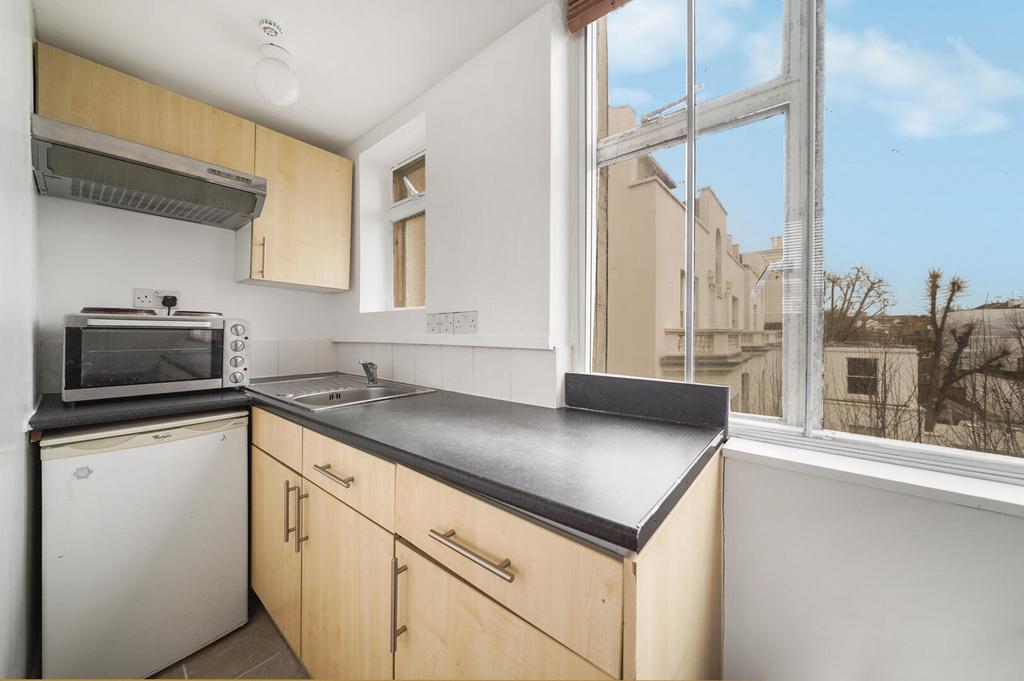 Flat 24, 24 Pembridge Square - l QKud Jnr EGWM84 EZd Qh