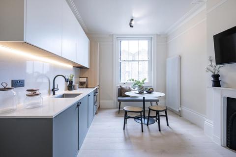 undefined, 32-33 Kensington Gardens Square, London W2