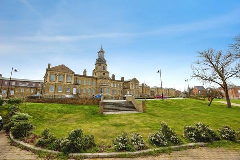 undefined, Gun Hill, Wellesley, Aldershot, Hampshire, GU11