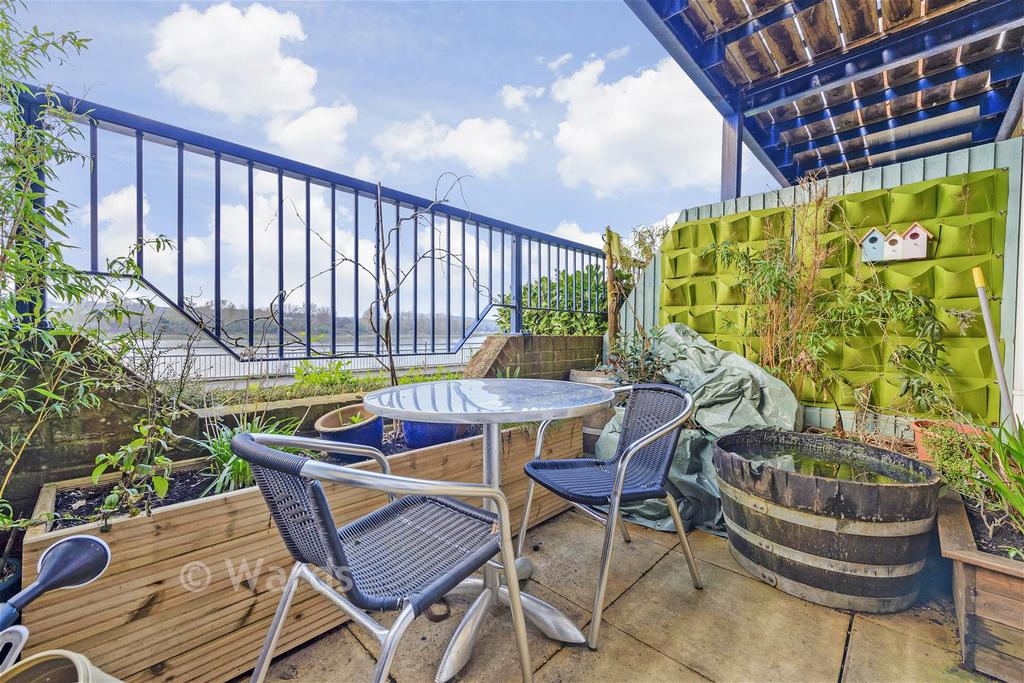 Courtyard Garden