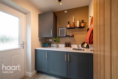 5 bedroom detached house for sale, St James Park, Bishop's Stortford