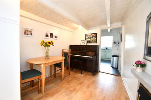 undefined, Falmouth TR11