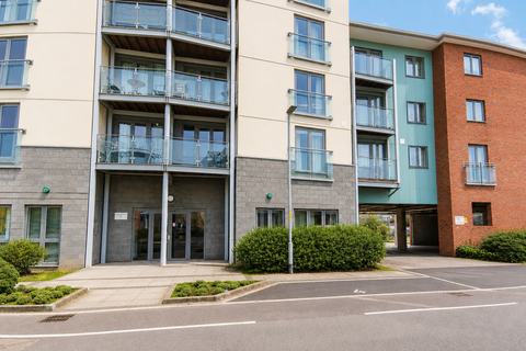 1 bedroom flat for sale, Worsdell Drive, Gateshead NE8
