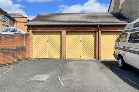 undefined, May Close, Swindon SN2