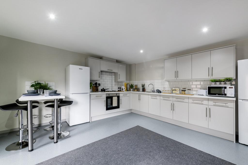 Shared Kitchen2-2-scaled.jpg