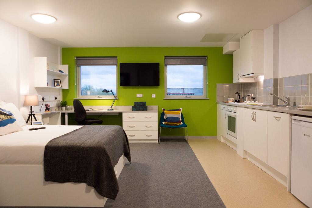 Studio1-1-scaled-1 (2).jpg