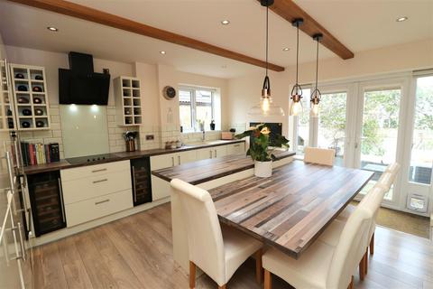 3 bedroom semi-detached house for sale, Woldgate, North Newbald