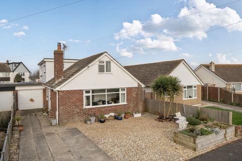 3 bedroom chalet for sale, Seafield Close, East Wittering, PO20