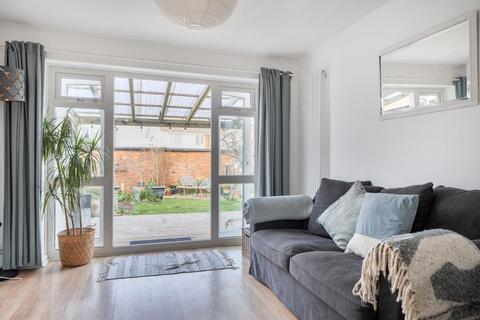 3 bedroom chalet for sale, Seafield Close, East Wittering, PO20