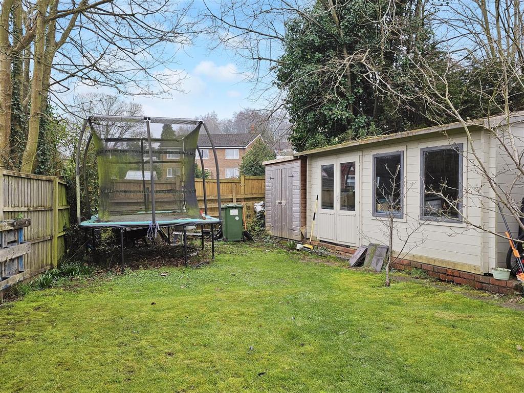 Garden/Home Office