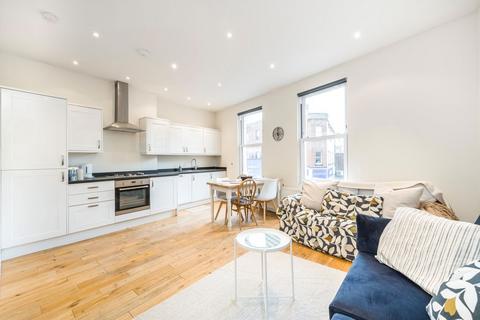 2 bedroom flat for sale, Fulham Road, London SW6