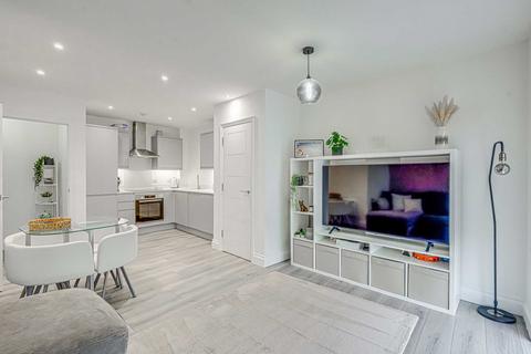undefined, Rayleigh Road, Leigh-on-sea, SS9