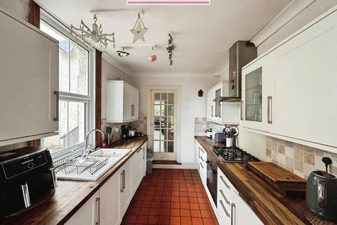 2 bedroom terraced house for sale, Devon Road, South Darenth, DA4
