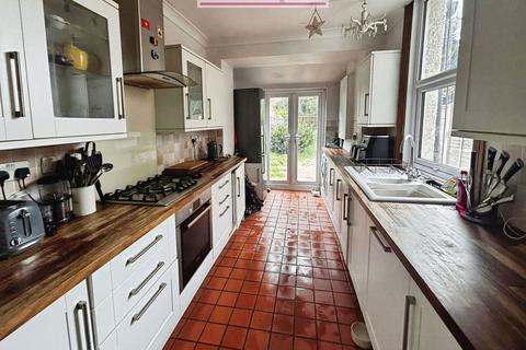 2 bedroom terraced house for sale, Devon Road, South Darenth, DA4