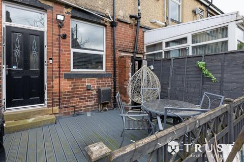 2 bedroom terraced house for sale, First Street, Low Moor, BD12