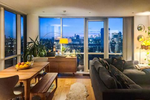 18 Barry Blandford Way, London E3