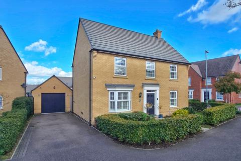 4 bedroom detached house for sale - Biggs Avenue, Lidlington, Bedfordshire, MK43