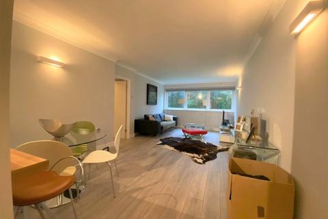 undefined, Weybridge, Surrey, KT13