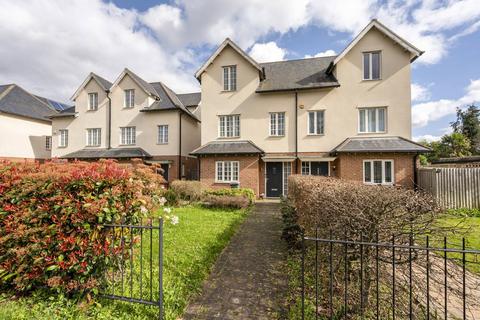 undefined, County Gardens, Isleworth, TW7