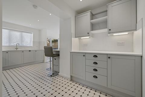 4 bedroom detached house for sale, Tangmere Gardens, Aldwick, Bognor Regis, West Sussex PO21