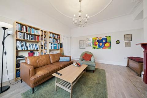 3 bedroom semi-detached house for sale, Benview Road, Clarkston, G76