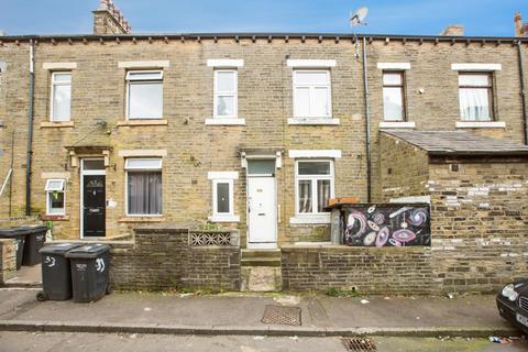 3 bedroom terraced house for sale, Victoria Terrace, West Yorkshire HX1
