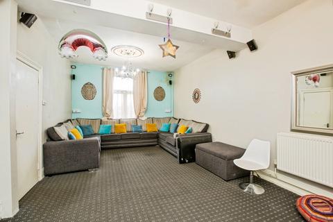 3 bedroom terraced house for sale, Victoria Terrace, West Yorkshire HX1