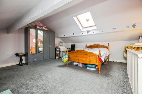 3 bedroom terraced house for sale, Victoria Terrace, West Yorkshire HX1