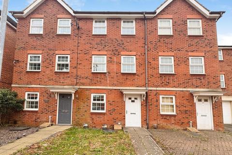 undefined, Blackthorn Drive, West Yorkshire HD3