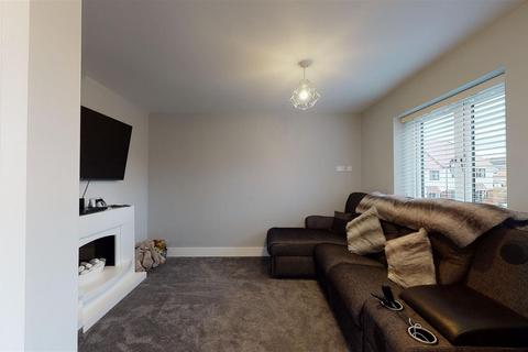undefined, Greyhound Gardens, Aylesham, Canterbury, Kent, CT3