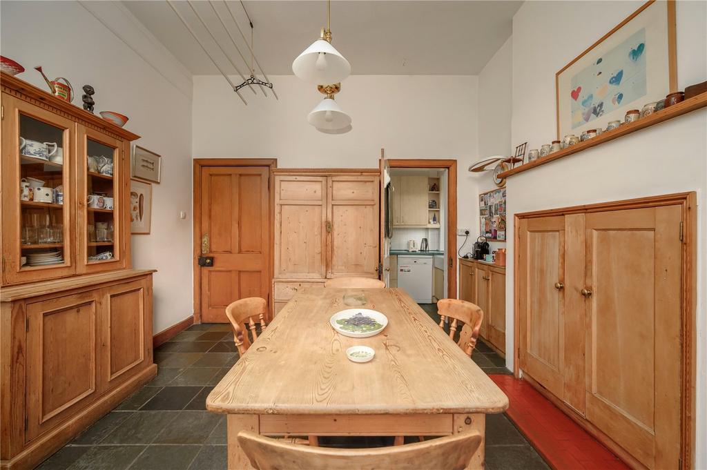 Breakfast Room