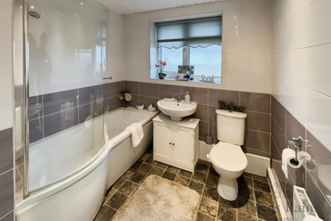 2 bedroom apartment for sale, Beech Park, Liverpool L12