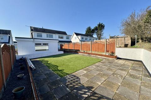4 bedroom semi-detached house for sale, Stanley Avenue, Valley, Anglesey, LL65
