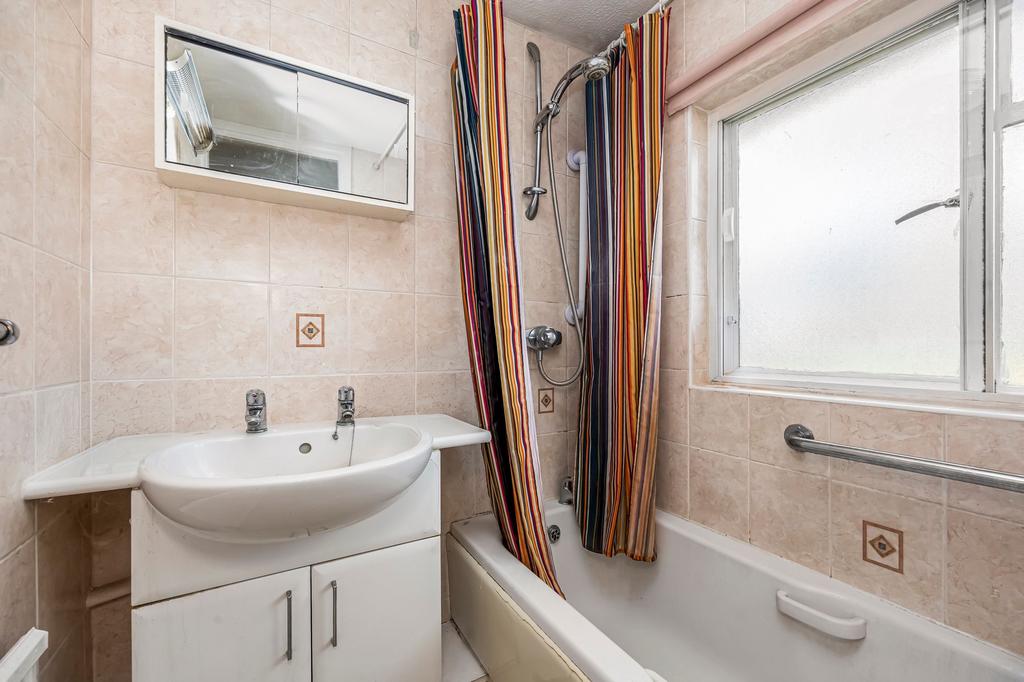 Family bathroom