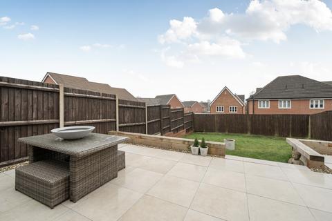 undefined, Rowden Way, Alton, Hampshire, GU34