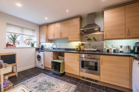 3 bedroom semi-detached house for sale, Highland Drive, Loughborough LE11