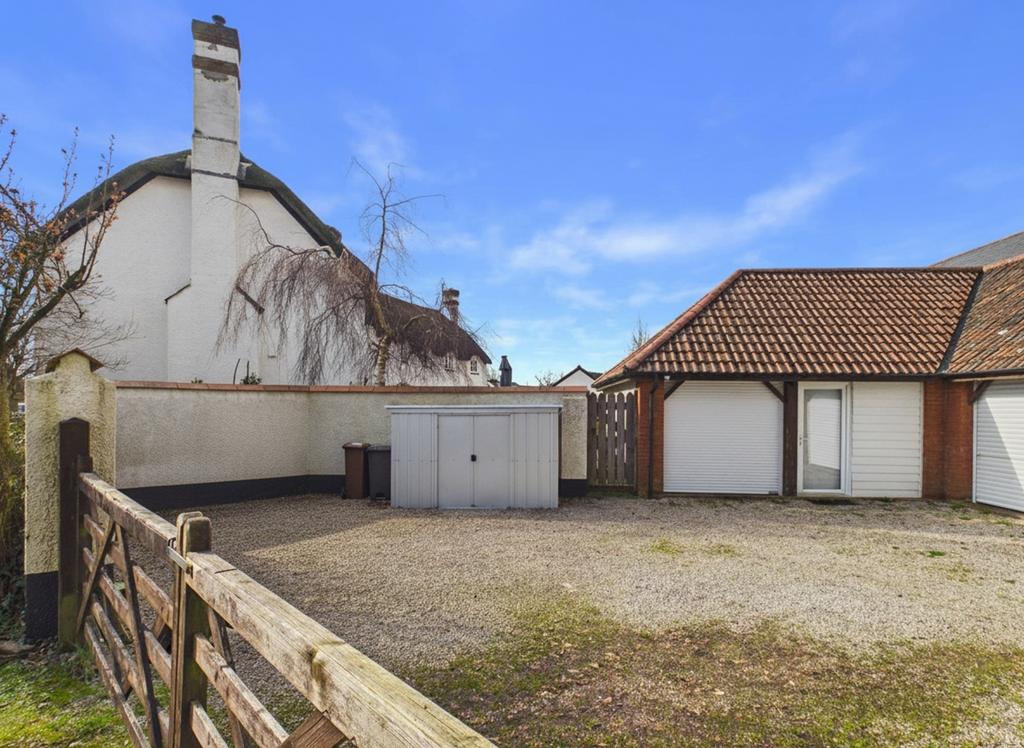 Ewemove tiverton   eastwick barton