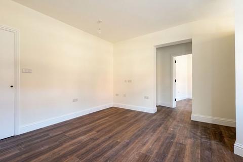 undefined, Springfield Road, Horsham RH12