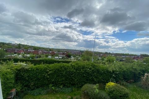 2 bedroom flat to rent, Stanmore Place, Burley, Leeds, West Yorkshire