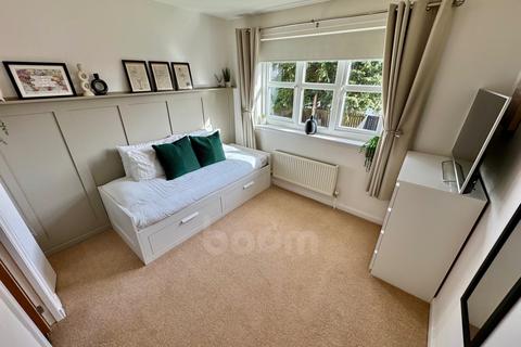 3 bedroom semi-detached house for sale, Millbarr Grove, Barrmill