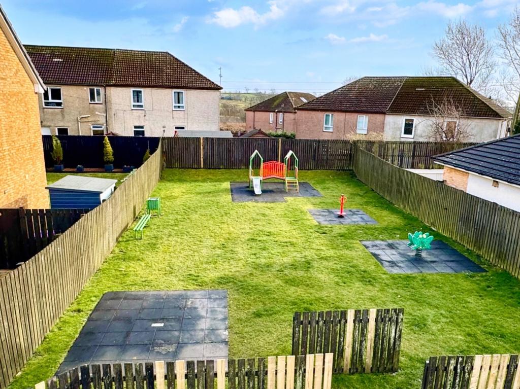 Millbarr Grove, Barrmill local playground